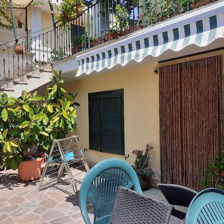 테라치나 Casa Conte B&B 외부 사진