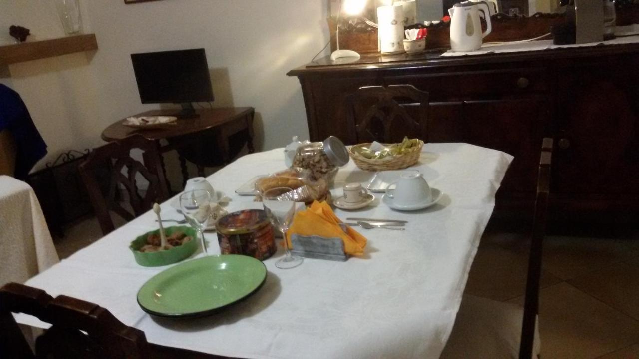 테라치나 Casa Conte B&B 외부 사진
