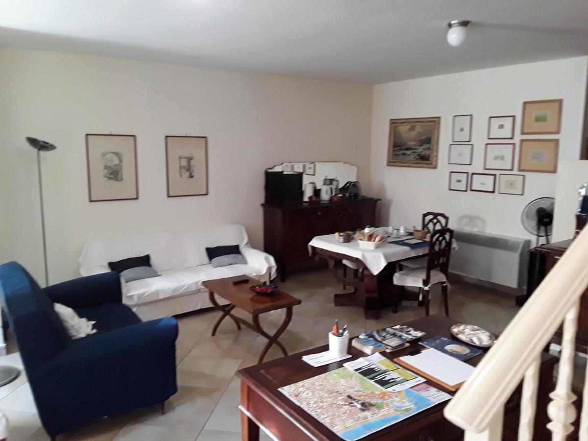 테라치나 Casa Conte B&B 외부 사진